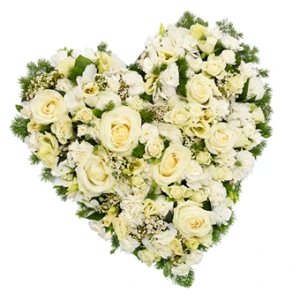 Rouwarrangement hartvorm wit H002